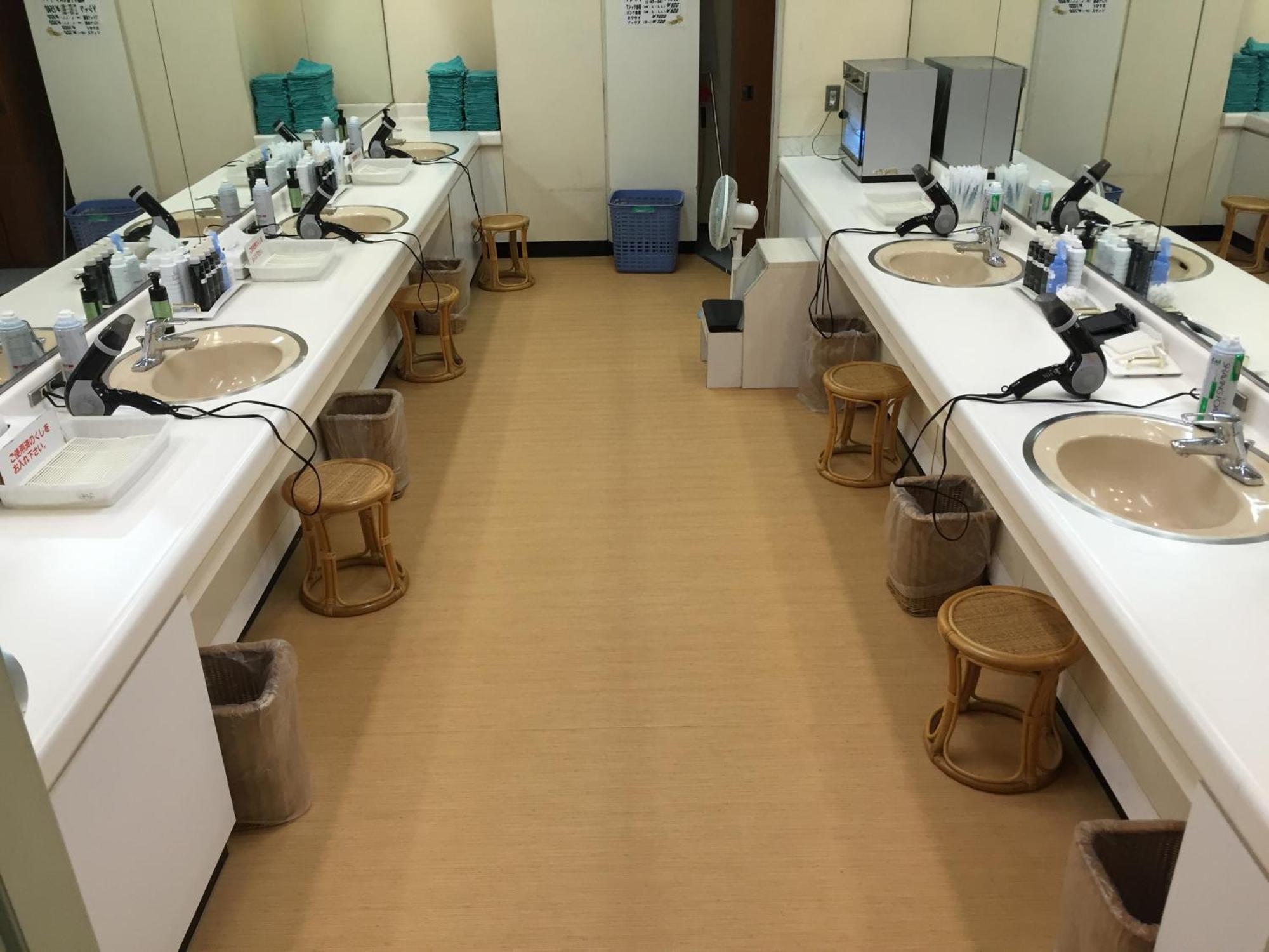 Capsule&Spa Grand Sauna Hiroşima Dış mekan fotoğraf